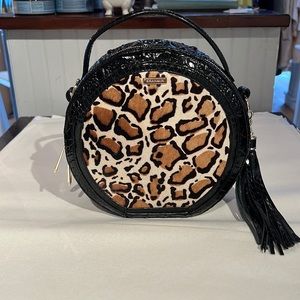 Brahmin Lane Black Rowena Crossbody, used only once!! Registration card incl.